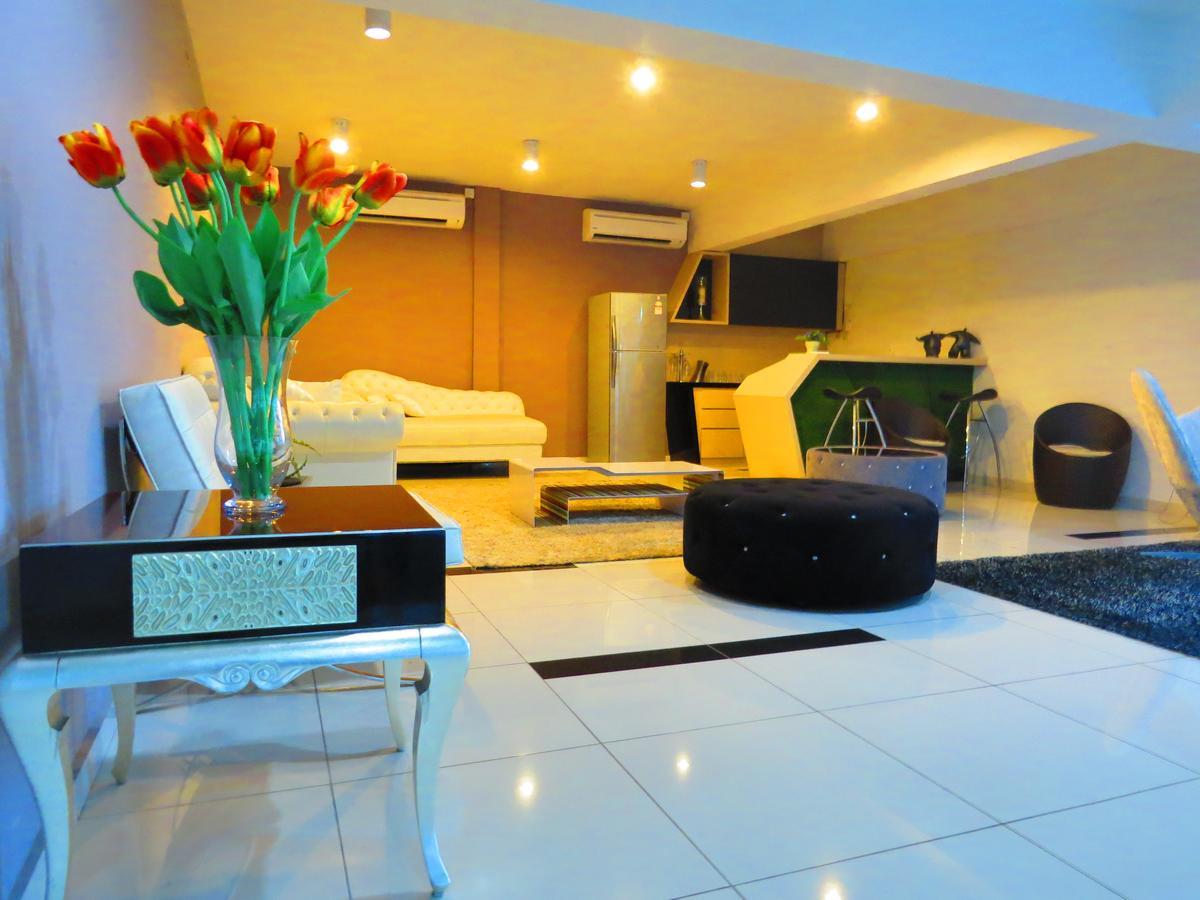 City Life By J&G Vacation Homes Skudai Esterno foto